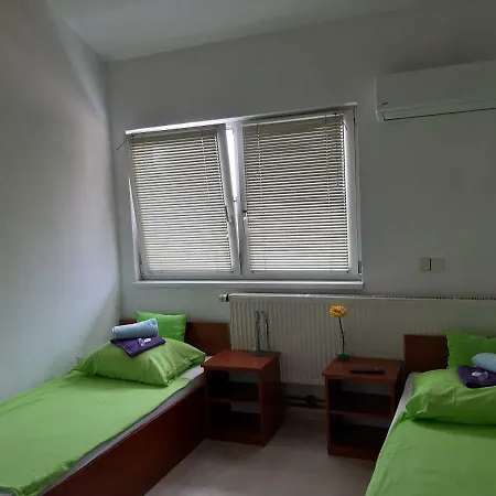Oda ve Kahvaltı Blue Box 3*