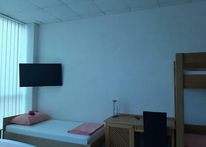 Blue Box krevet i doručak 3*