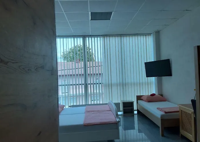 krevet i doručak Blue Box 3*